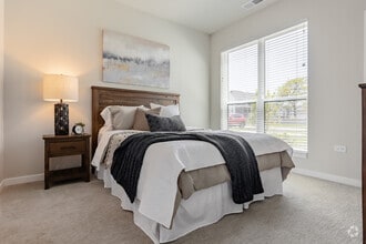 2BR, 2BA - 1,031SF - Primary Bedroom - Seasons at Hoffman Estates