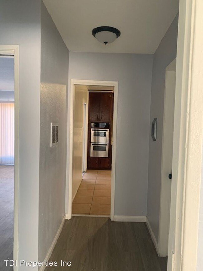 Foto del edificio - 642 W 74th St