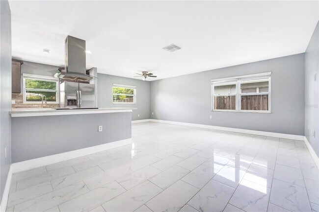Building Photo - 7164 Green Needle Dr