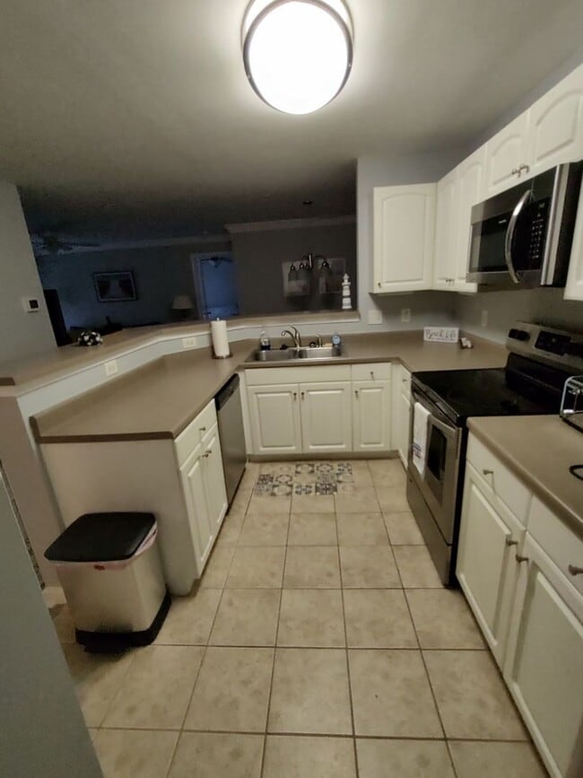 Foto del edificio - Westbury Estates #316