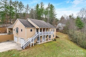 Building Photo - 24 Lamplighter Ln