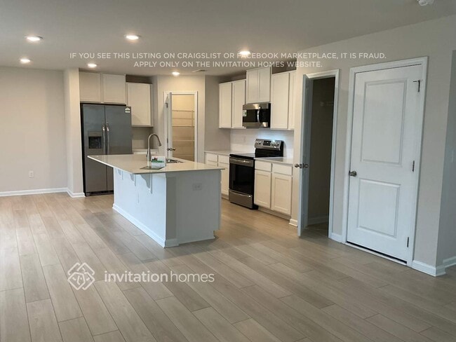 Foto del edificio - 2348 Pebble Close Ct