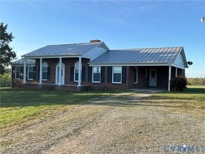 Building Photo - 26200 Selma Rd