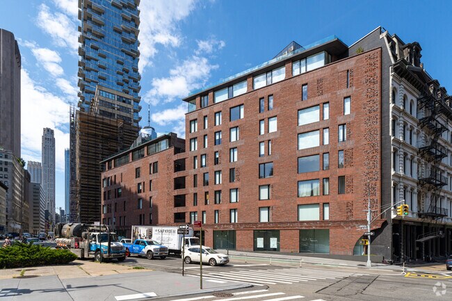 Foto del edificio - 100 Franklin