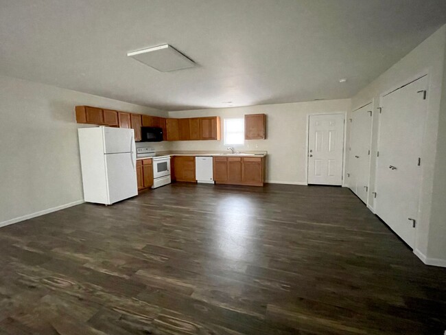 Foto del edificio - 3 Bedroom house FOR RENT in Vandalia, MO