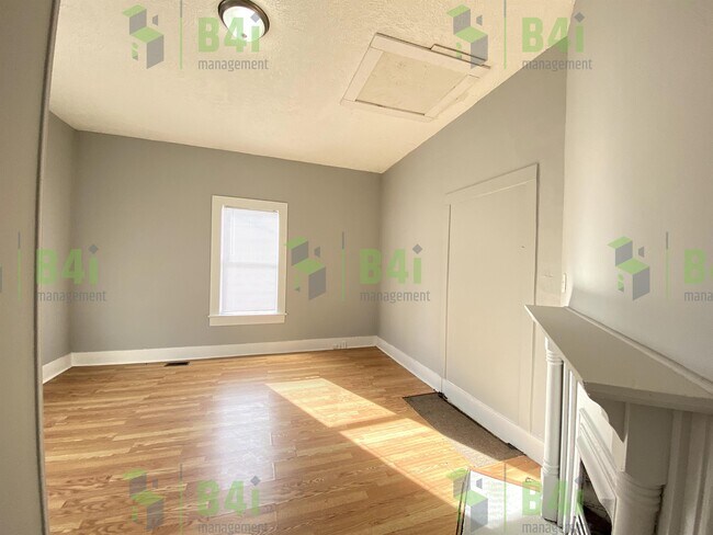 Foto del edificio - 408 Robert L. Parks Blvd