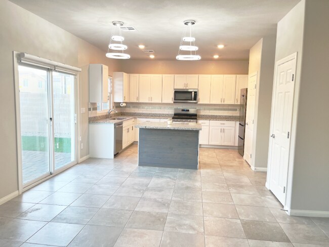 Foto del edificio - 4461 Lantern Point Ave