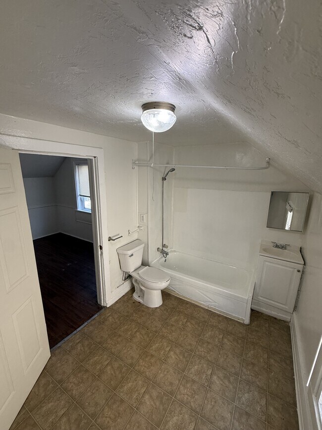 Foto del edificio - 499 Sherburne Ave