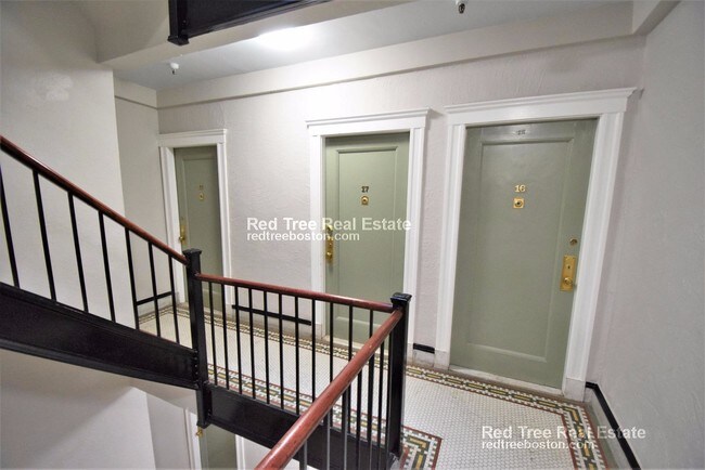 Foto del edificio - 288 Chestnut Hill Ave