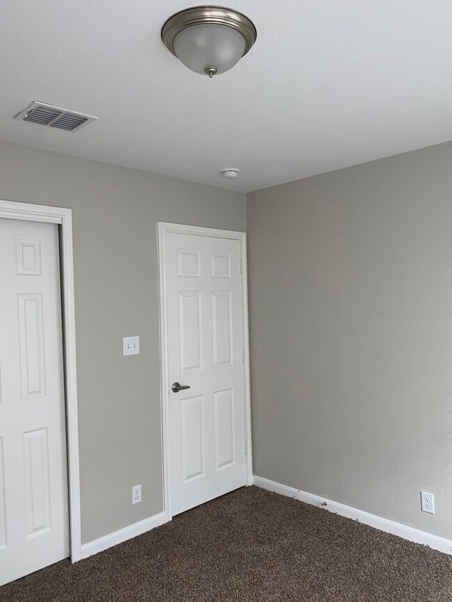 Foto del edificio - 10202 Big Spring Ln. San Antonio TX 78223