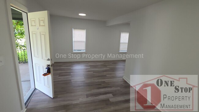 Foto del edificio - 807 S Hardy Ave