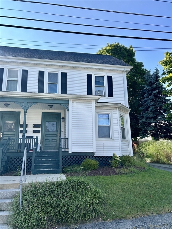Primary Photo - 17 Hudson St