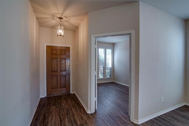 Building Photo - 10860 Hawks Landing Rd
