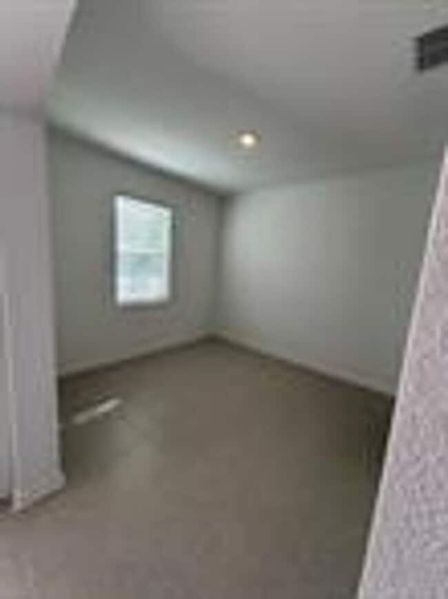 Building Photo - 3094 Mindfullness Dr