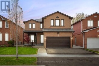 Building Photo - 5952 Grossbeak Dr