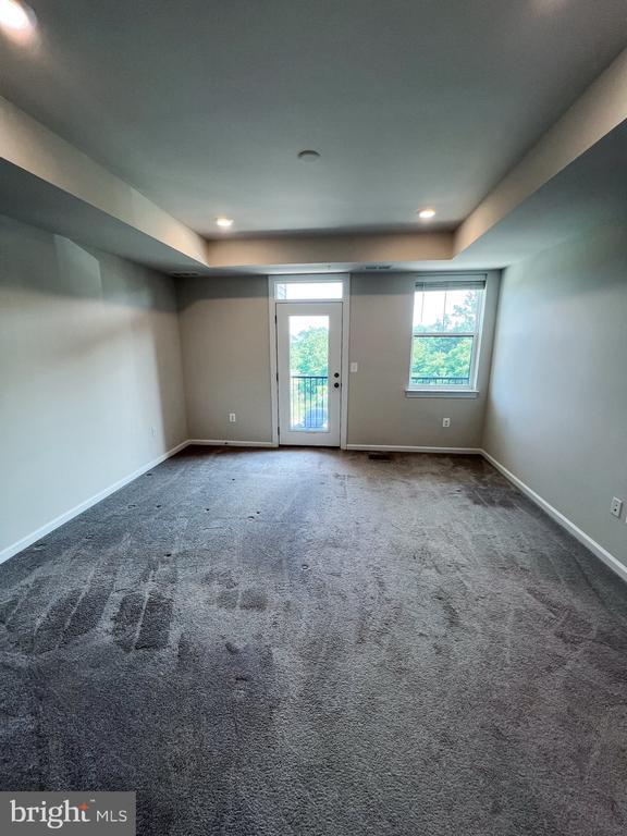 Building Photo - 43451 Stonewood Crossing Ter