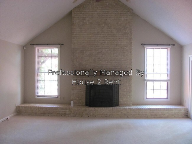 Building Photo - 1703 Caesar Ln