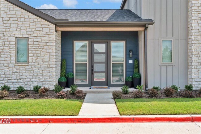 Building Photo - 1546 Soccer Dr