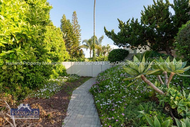 Building Photo - 2401 Sagebrush Ct
