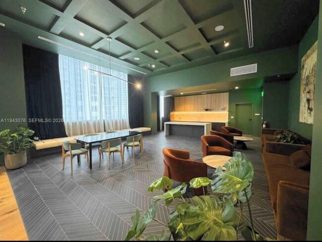 Foto del edificio - 601 N Miami Ave