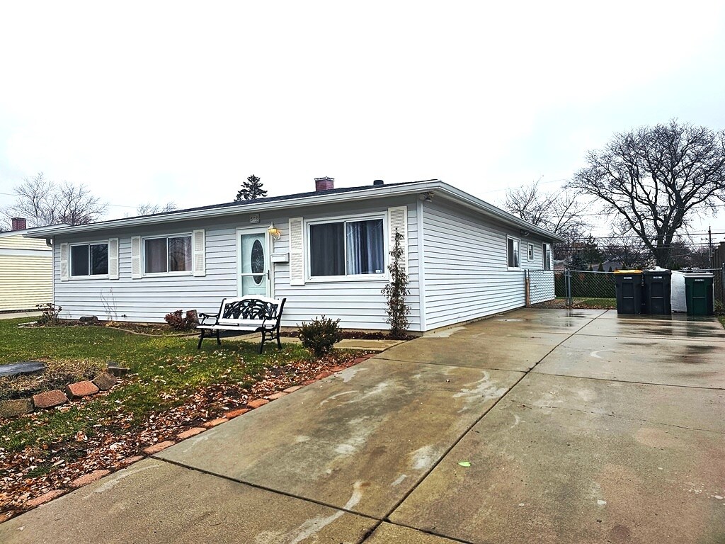 Primary Photo - 508 Tanglewood Dr