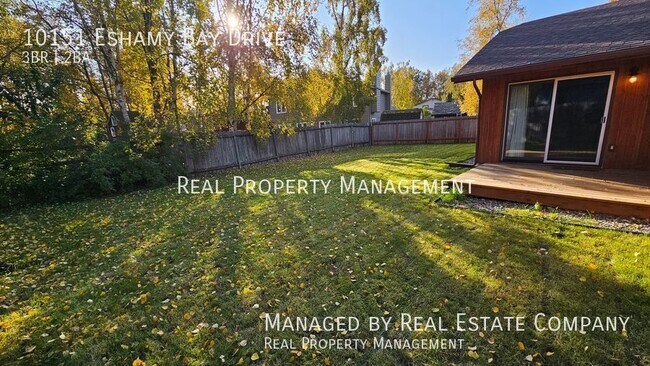Building Photo - Cozy 3bd/2ba Ranch Style Home in Bayshore/...