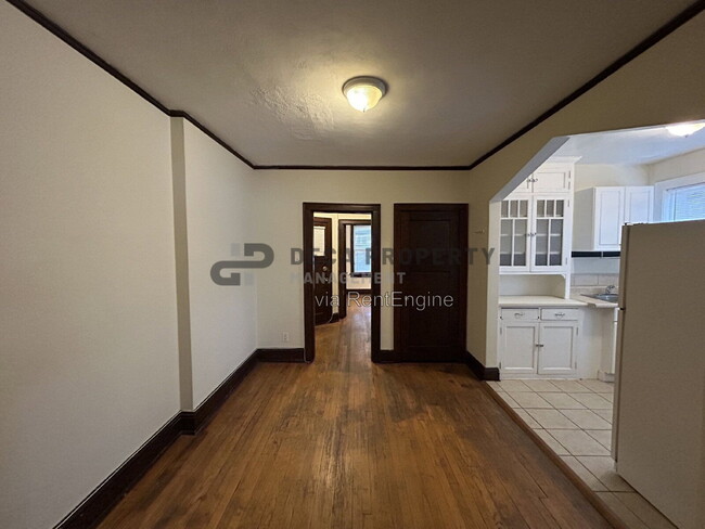 Building Photo - 1177 Moorlands Dr