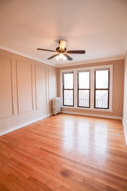 Foto del edificio - 3355 W Eastwood Ave