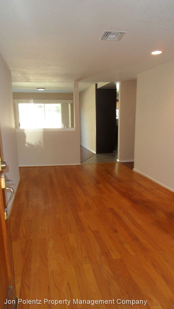 Building Photo - 4 br, 2 bath House - 1609 Catalina Ave.