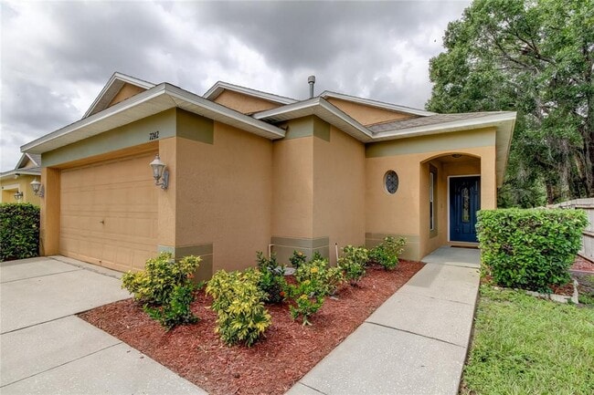Building Photo - 7242 Bellingham Oaks Blvd