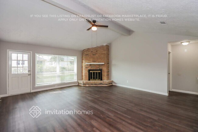 Building Photo - 23435 Verngate Dr