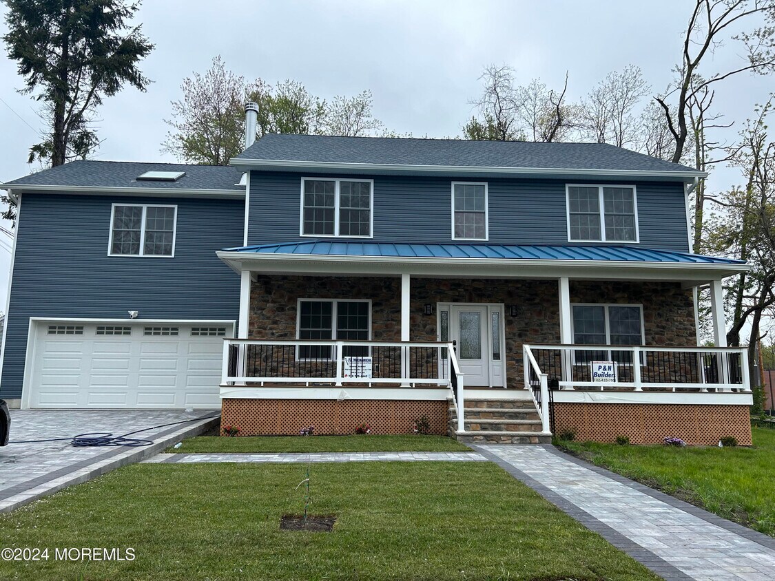 Foto principal - 713 Asbury Ave
