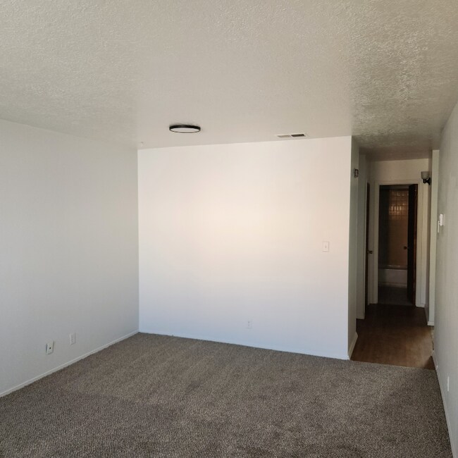 Foto del edificio - 516 Lewis Ave SE