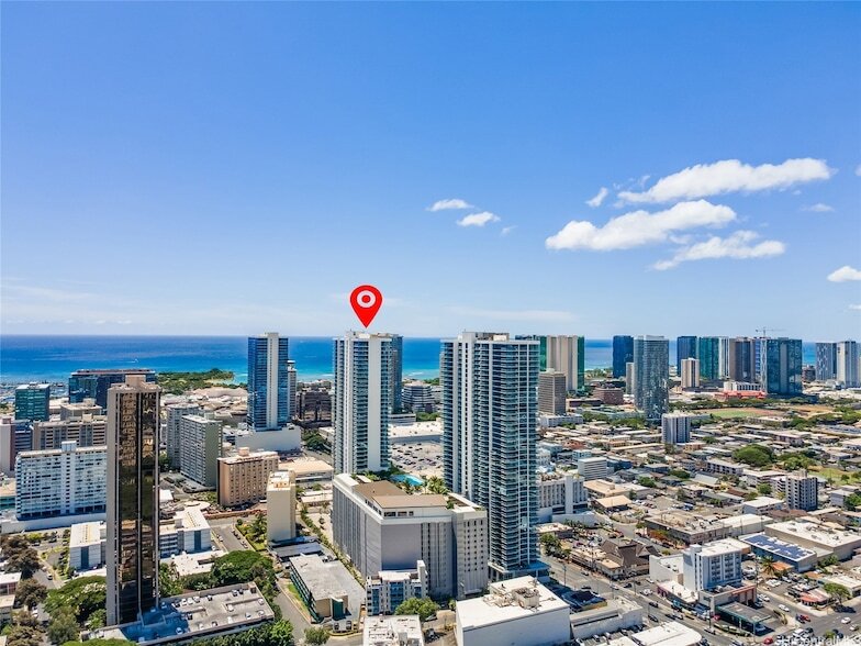 Foto principal - 1500 Rycroft St