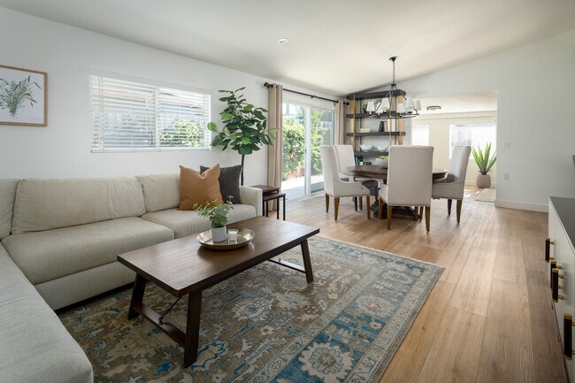 Foto del edificio - 5111 Limerick Ave