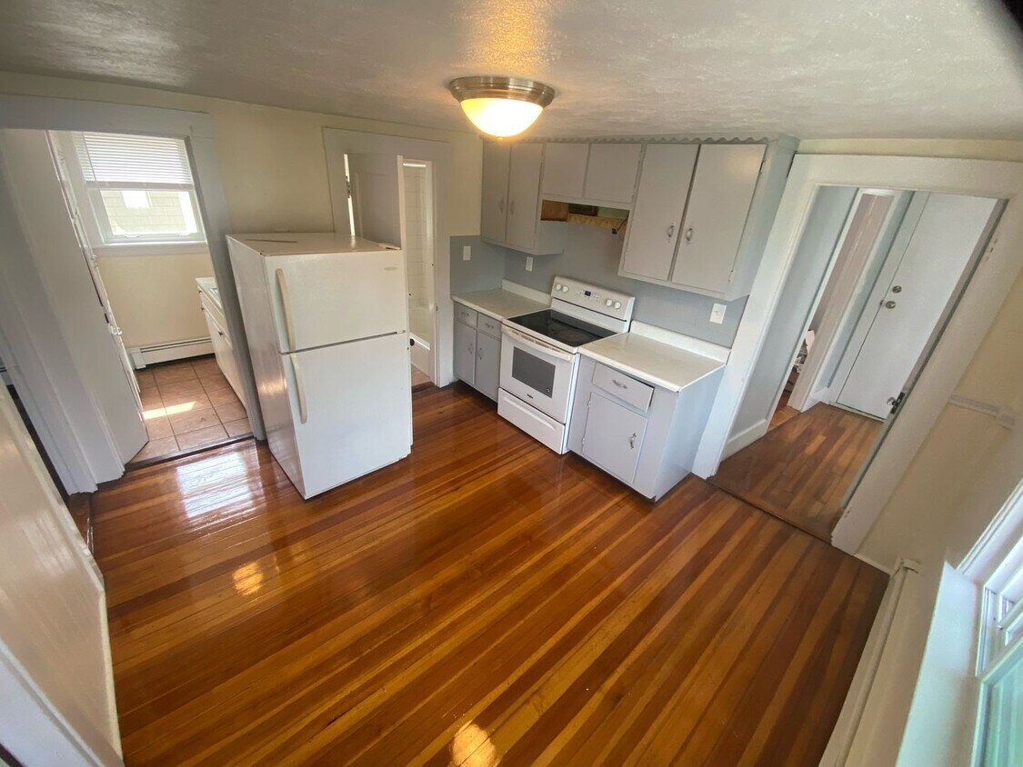 Primary Photo - 11 Clark St (12 Fayette St)