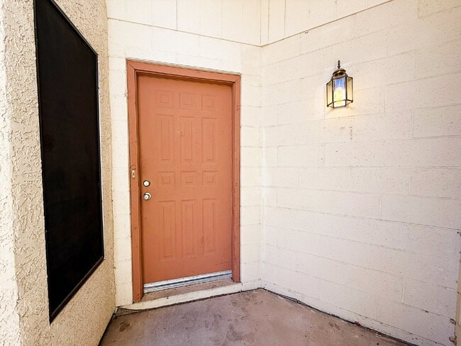 Foto del edificio - Golf Course Backyard! Updated 3-Bed Home i...