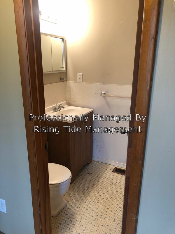 Building Photo - 9820 Virginianna Dr