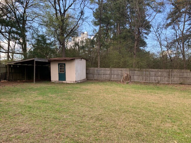 Foto del edificio - 4/2 Fenced Yard and Pet Friendly. SHISD
