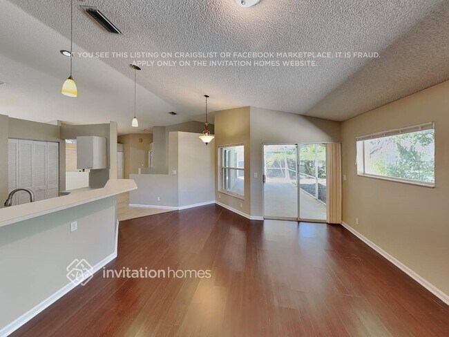 Foto del edificio - 5831 NW 40th Ln