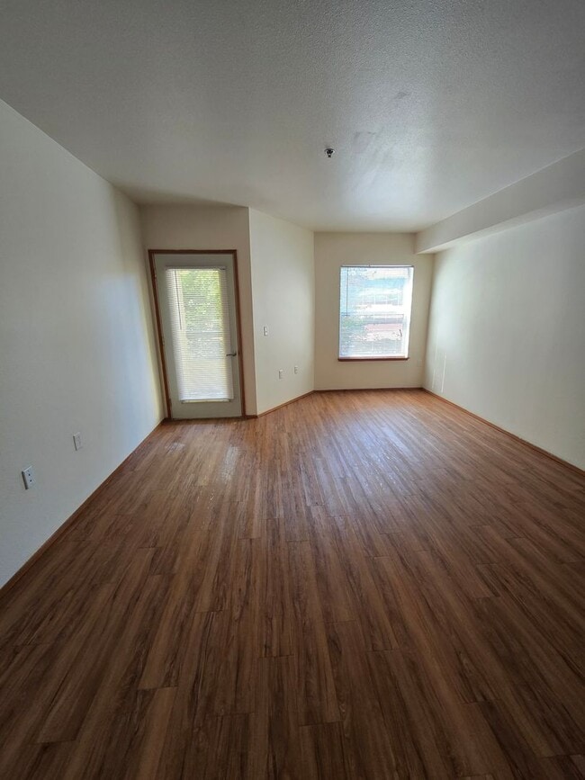 Interior Photo - The Yards