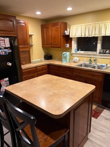 Foto del edificio - 672 Center St