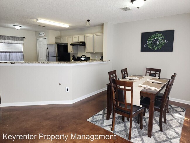 Foto del edificio - 3 br, 2.5 bath House - 1635 Vineland Cir U...