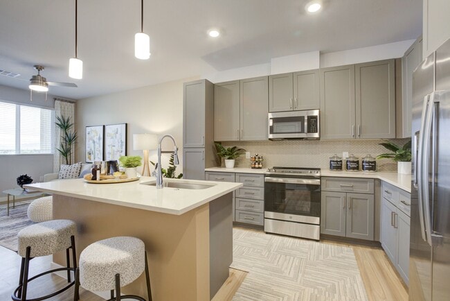 Building Photo - Lucent Scottsdale