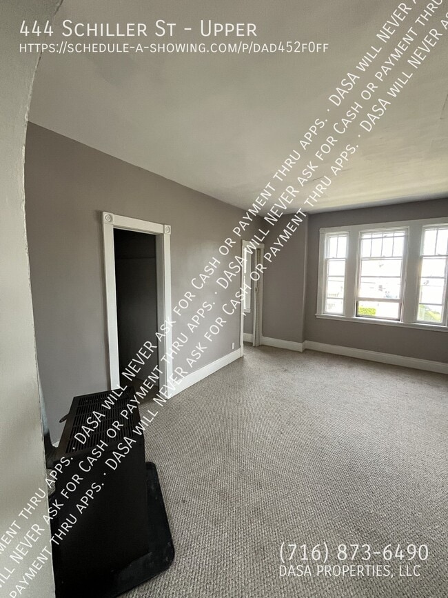 Building Photo - 444 Schiller St