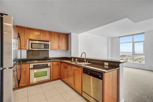 Foto del edificio - 411 W Seaside Way