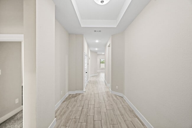 Building Photo - 15914 Dedication Dr