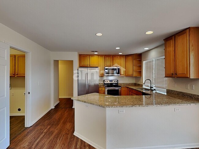 Building Photo - 5532 N Jebel St