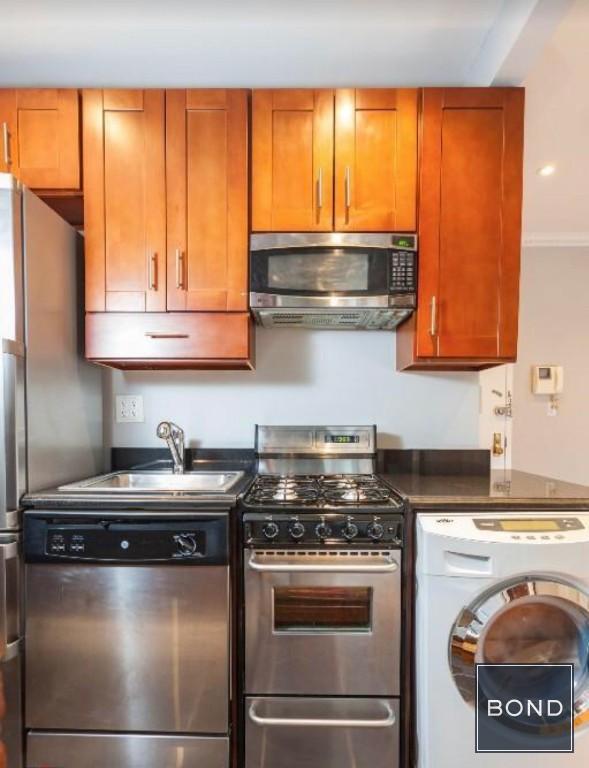 Foto del edificio - 416 E 13th St