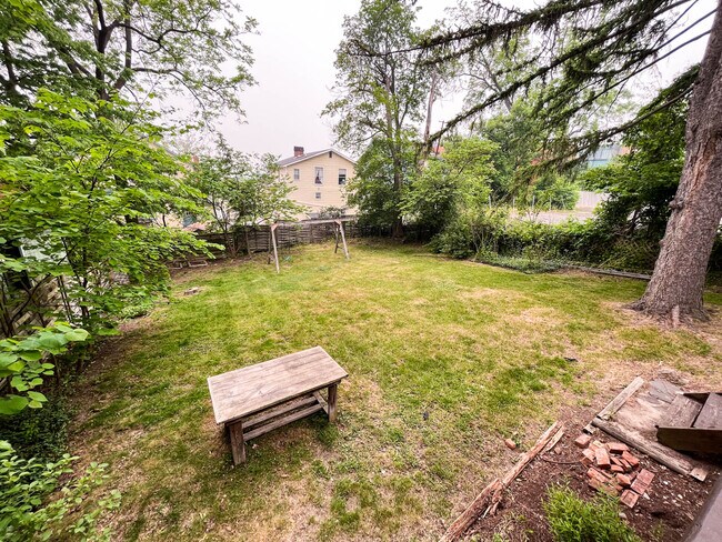 Foto del edificio - 110 Linden Ave